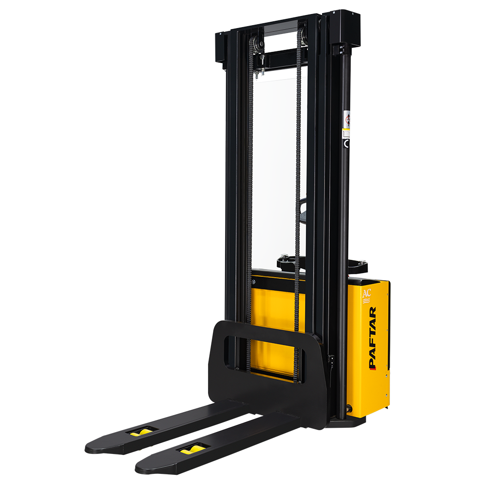 Electric Stacker 1600 kg 4600 mm