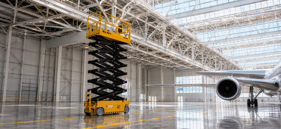 Scissor Lift vs. Manlift: Which Aerial Work Platform Is Right for You?